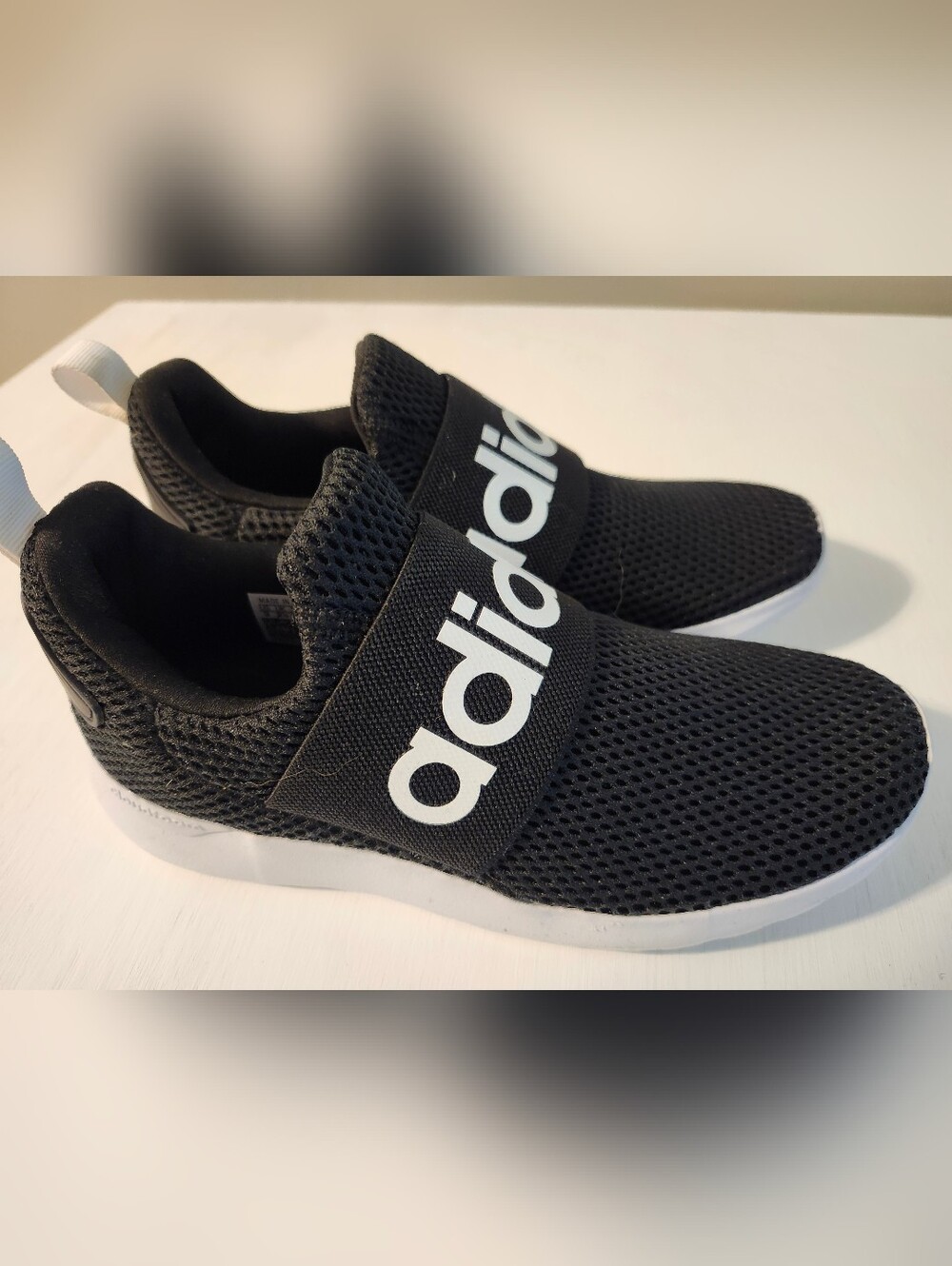 adidas Kids Black Slip-On Athletic Shoes 3Y